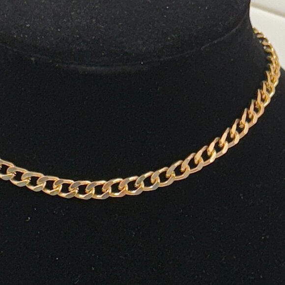 Gold Tone Cuban Chain Choker - Picture 5 of 6